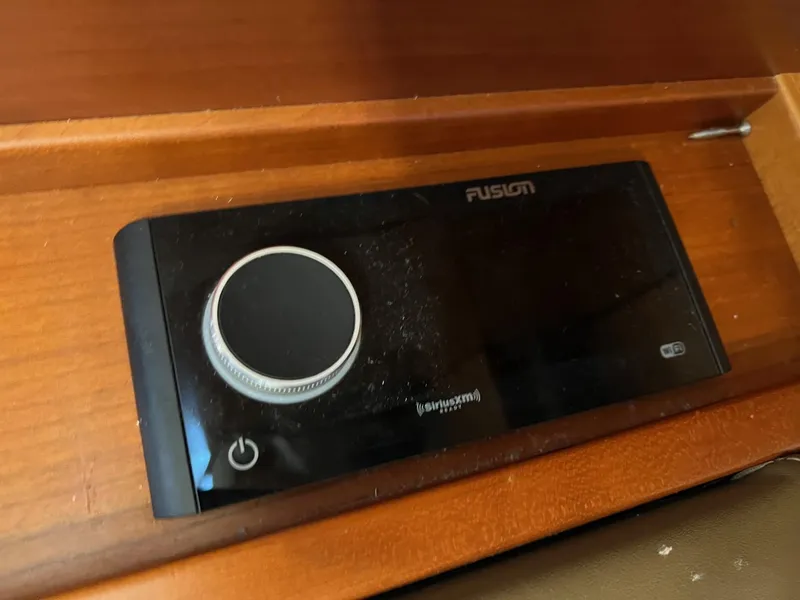 Slide: The Image of Hanse 588 - 80