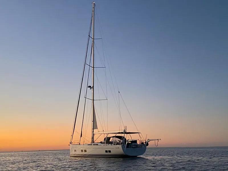 Slide: The Image of Hanse 588 - 93