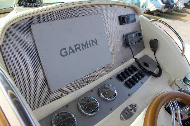 Slide: The Image of Dashboard of 2011 Chris-Craft Catalina 29 Sun Tender with Garmin navigation system. - 7
