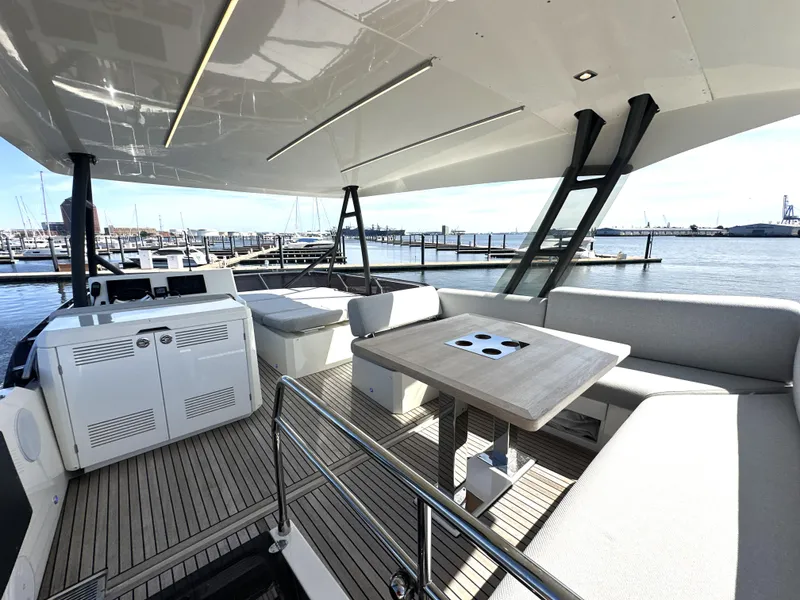 Slide: The Image of 2022 Prestige Yachts 520 Fly - 13