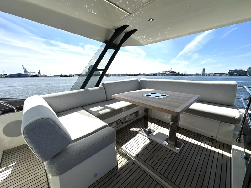 Slide: The Image of 2022 Prestige Yachts 520 Fly - 15