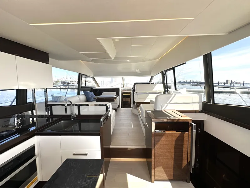 Slide: The Image of 2022 Prestige Yachts 520 Fly - 28