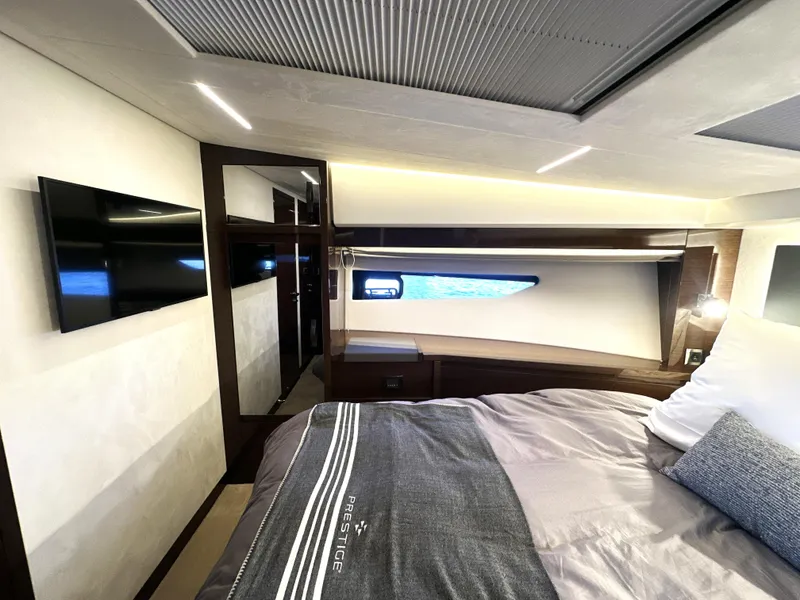 Slide: The Image of 2022 Prestige Yachts 520 Fly - 50