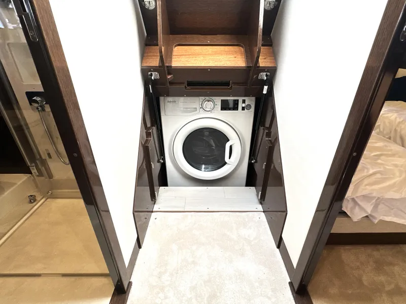 Slide: The Image of 2022 Prestige Yachts 520 Fly - 55