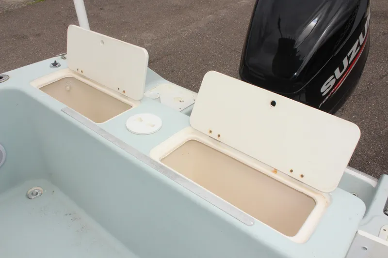 Slide: The Image of Sea Fox 230 Center Console 2001 - 10