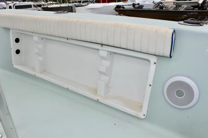 Slide: The Image of Sea Fox 230 Center Console 2001 - 24