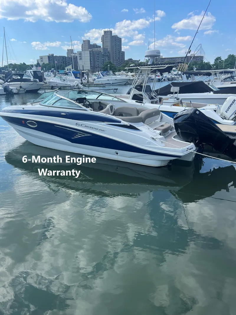 Slide: The Image of Crownline Boats Eclipse E235 XS 2023 - 0