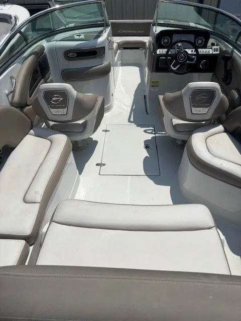 Slide: The Image of Crownline Boats Eclipse E235 XS 2023 - 6