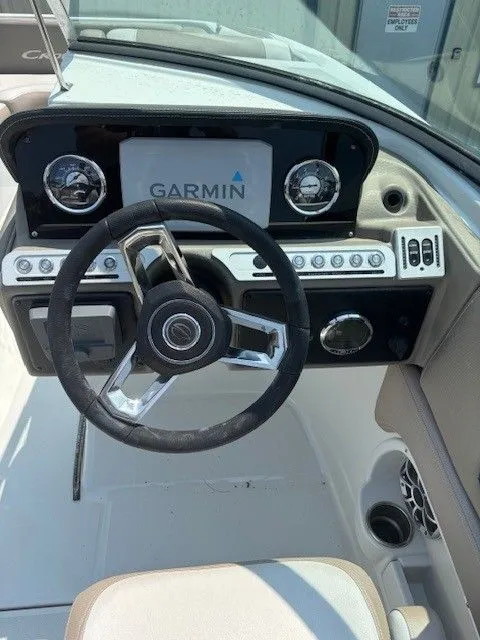 Slide: The Image of Crownline Boats Eclipse E235 XS 2023 - 8