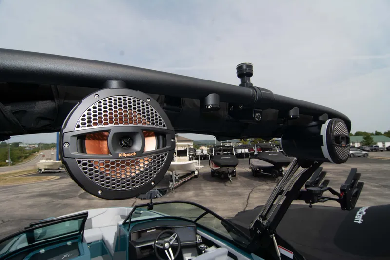 Slide: The Image of MasterCraft XT24 2025 - 63