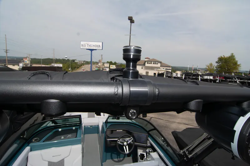 Slide: The Image of MasterCraft XT24 2025 - 64