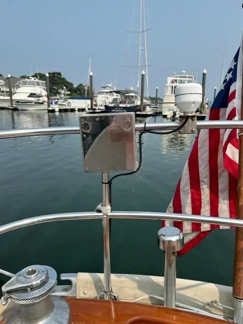 Slide: The Image of Outboard Mount - 7