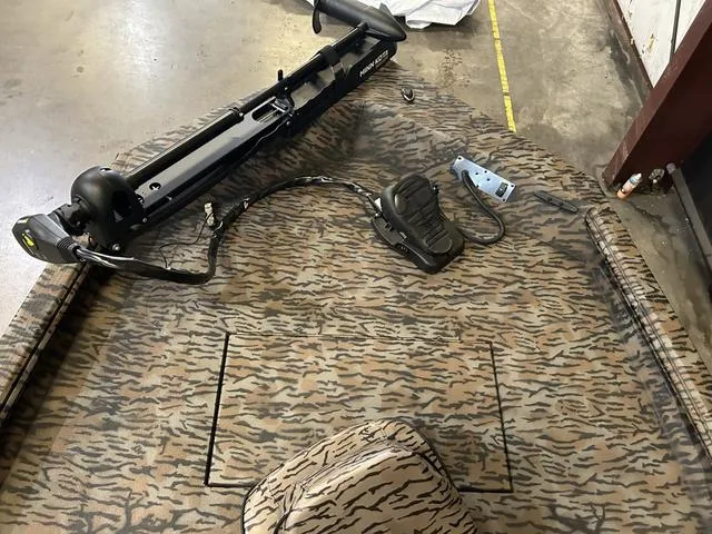 Slide: The Image of Xpress XP200 Catfish W/Yamaha 115 "SHO" 2025 - 10