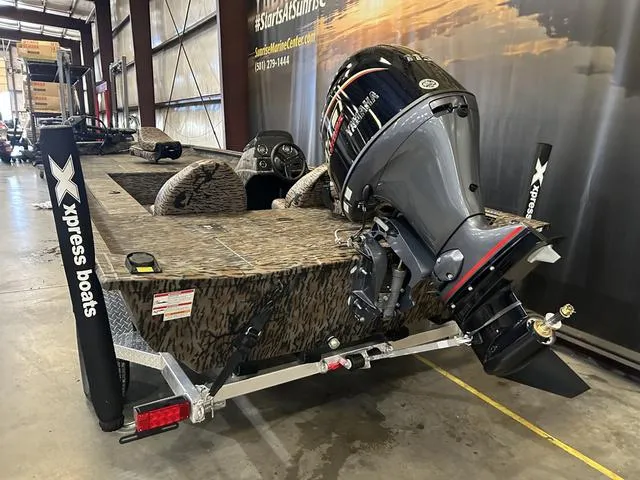 Slide: The Image of Xpress XP200 Catfish W/Yamaha 115 "SHO" 2025 - 5