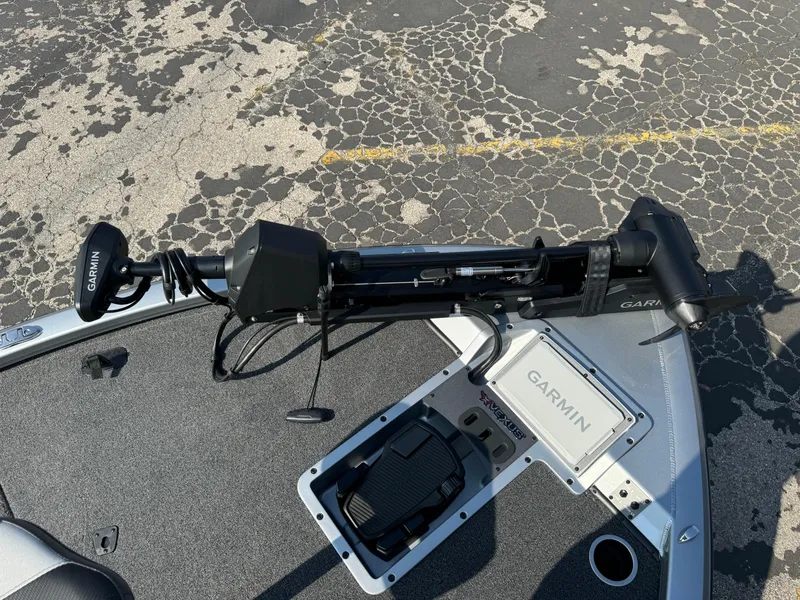 Slide: The Image of 2025 Vexus AVX1980 boat with Garmin trolling motor on deck. - 28