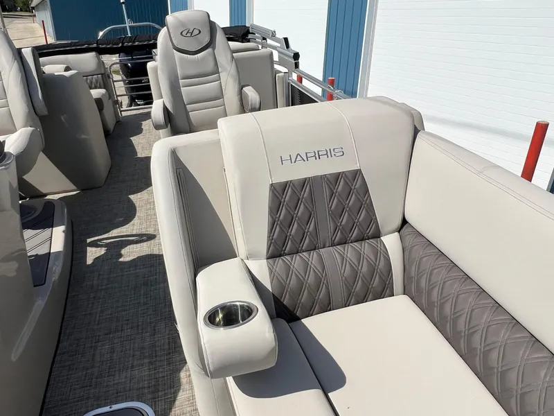 Slide: The Image of 2020 Harris FloteBote H SOL 250 CWDH TT pontoon boat with luxurious seating. - 18