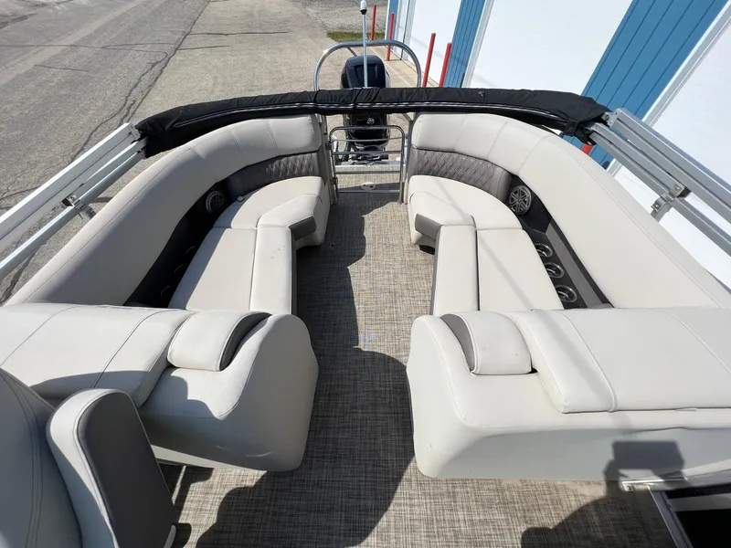 Slide: The Image of 2020 Harris FloteBote H SOL 250 CWDH TT pontoon boat with spacious seating. - 36