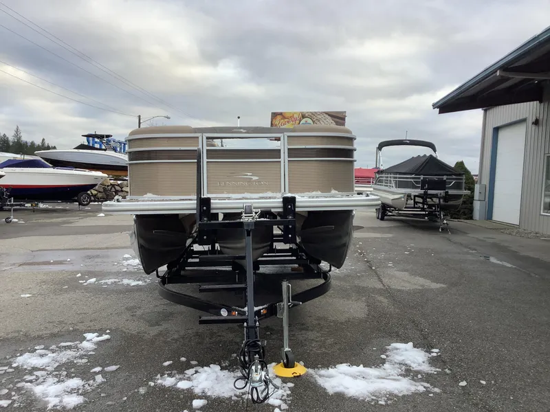 Slide: The Image of Bennington 22 SL 2023 - 3