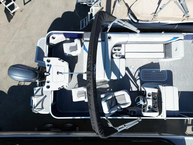 Slide: The Image of Bennington 22 SXF-APG 2023 - 11