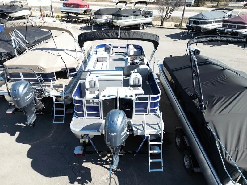 Slide: The Image of Bennington 22 SXF-APG 2023 - 2