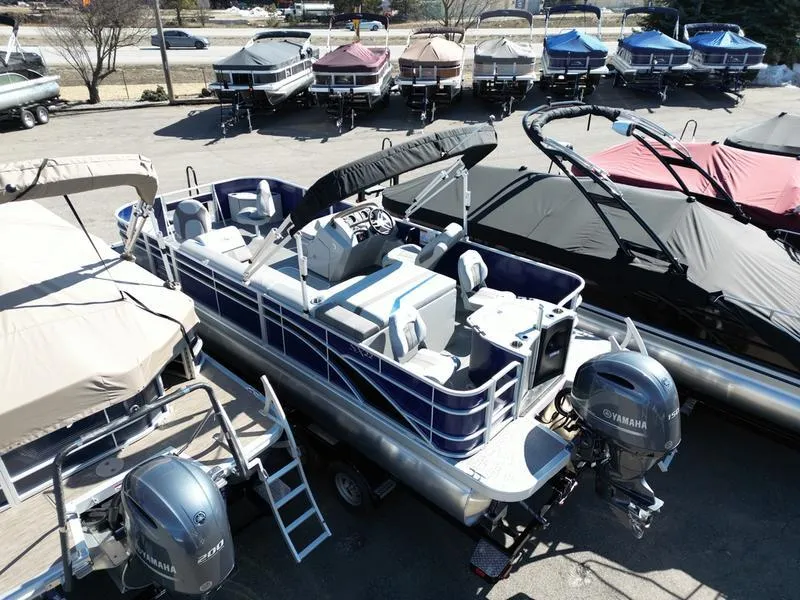 Slide: The Image of Bennington 22 SXF-APG 2023 - 3