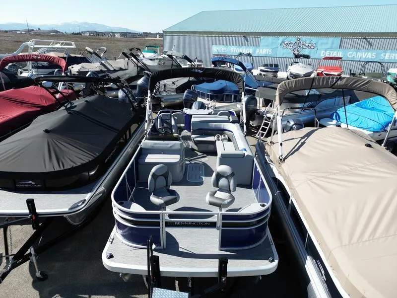 Slide: The Image of Bennington 22 SXF-APG 2023 - 6