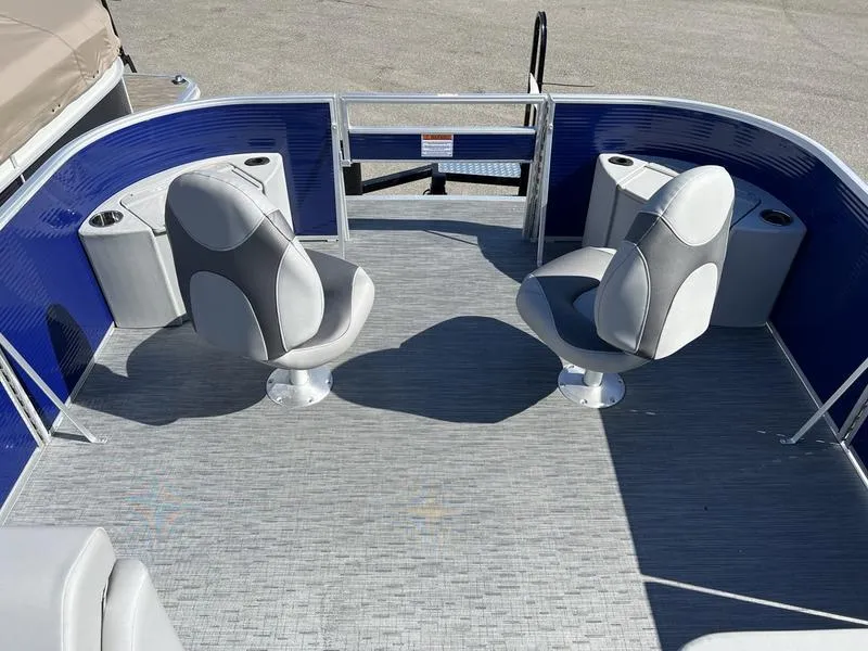 Slide: The Image of Bennington 22 SXF-APG 2023 - 7