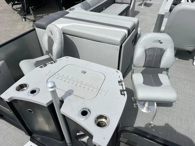 Slide: The Image of Bennington 22 SXF-APG 2023 - 14