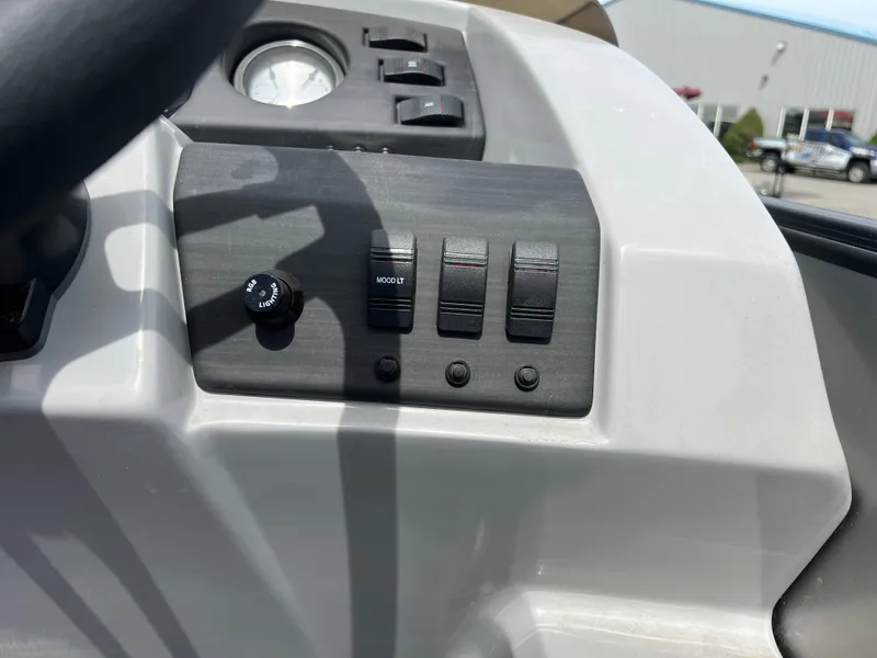 Slide: The Image of Bennington 22 SXF-APG 2023 - 20