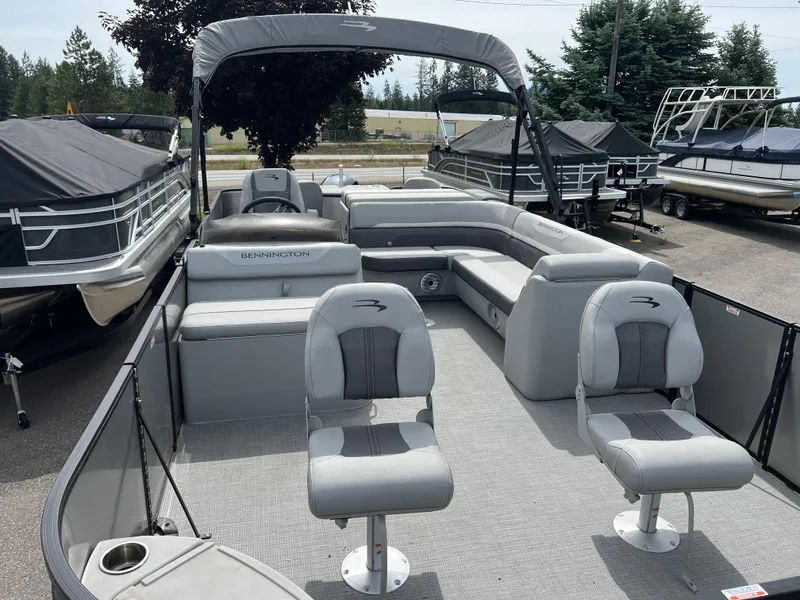 Slide: The Image of Bennington 22 SXF-APG 2023 - 6