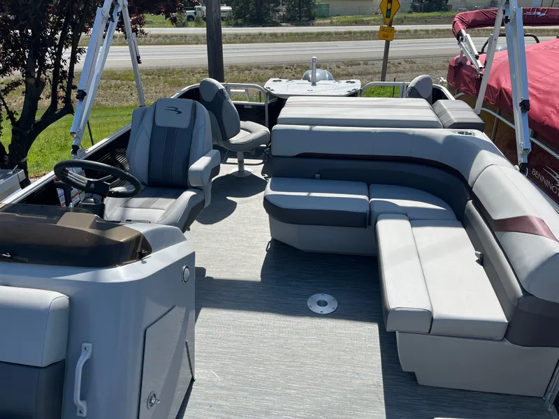 Slide: The Image of Bennington 22 SXS-APG 2023 - 8