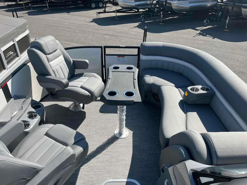 Slide: The Image of Bennington 24 LXFBA 2023 - 15