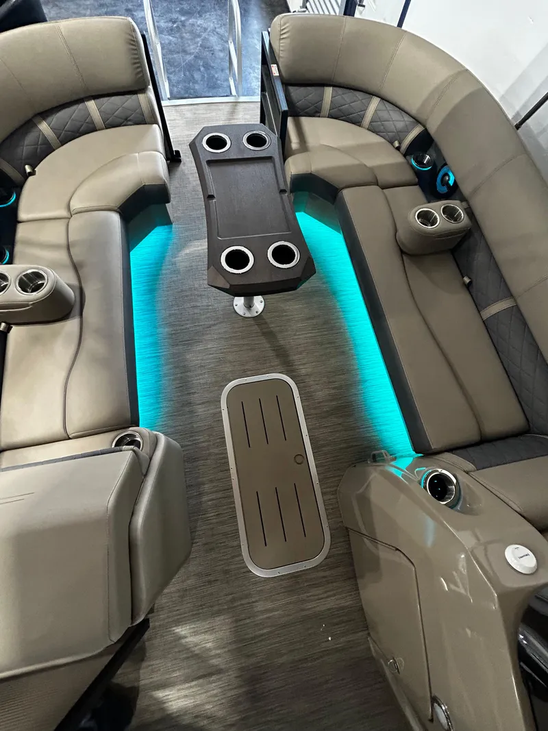 Slide: The Image of Bennington 25 LSRTD 2023 - 13