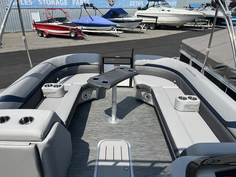 Slide: The Image of Bennington 25 SXSRTD 2023 - 15