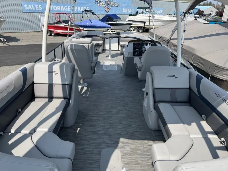 Slide: The Image of Bennington 25 SXSRTD 2023 - 17