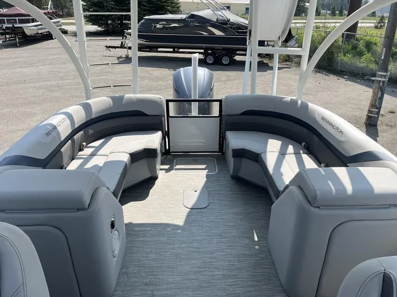 Slide: The Image of Bennington 25 SXSRTD 2023 - 9