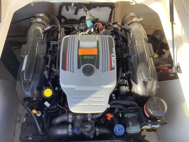 Slide: The Image of 2014 Chaparral 21 H2O boat engine, detailed view of 350 MAG motor components. - 20