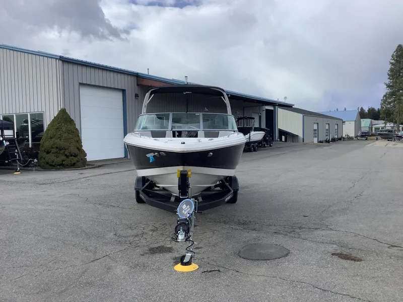 Slide: The Image of Chaparral 23 SSi OB 2023 - 15