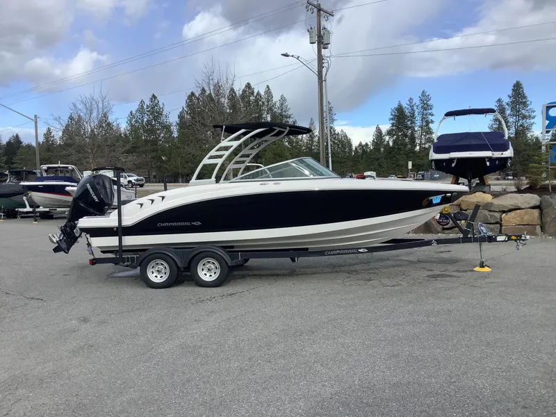 Slide: The Image of Chaparral 23 SSi OB 2023 - 21