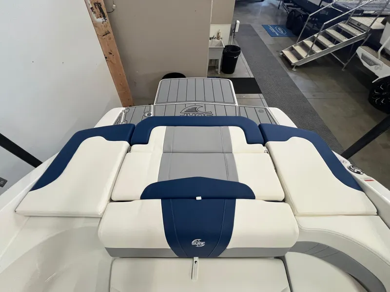 Slide: The Image of Chaparral 23 Surf 2024 - 14