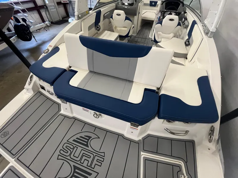 Slide: The Image of Chaparral 23 Surf 2024 - 15