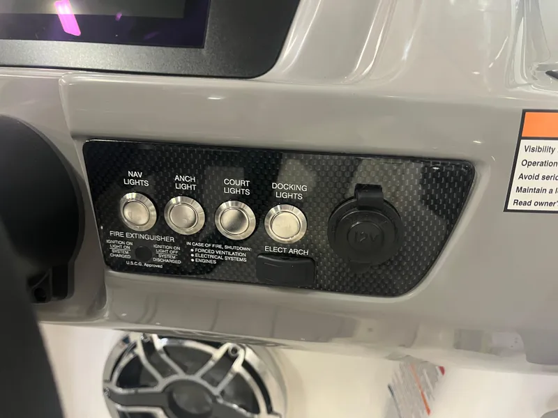 Slide: The Image of Chaparral 23 Surf 2024 - 9