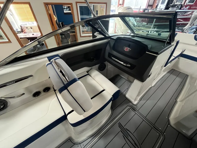 Slide: The Image of Chaparral 247 SSX 2024 - 9