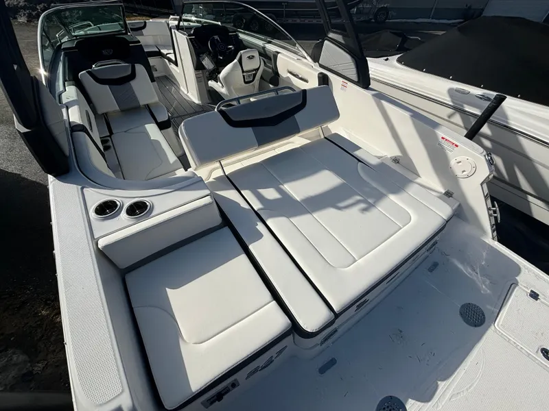 Slide: The Image of Chaparral 247 SSX 2024 - 3