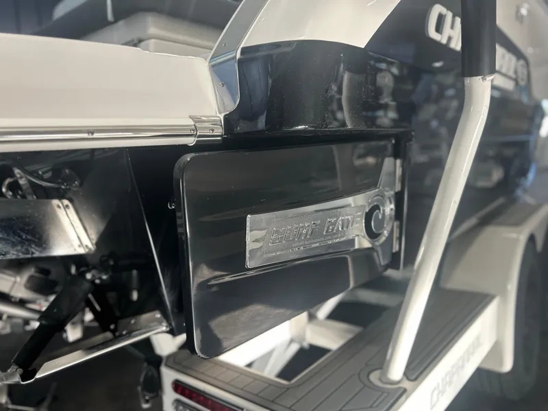 Slide: The Image of Chaparral 26 Surf 2025 - 29