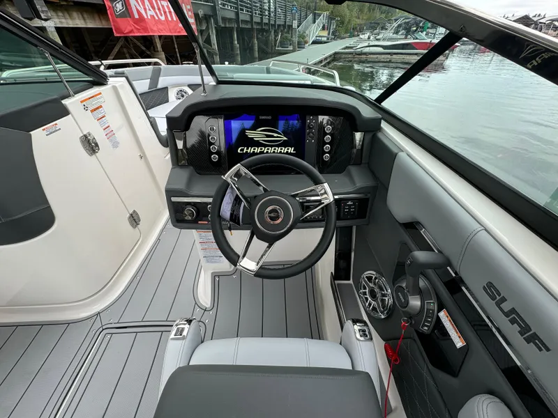 Slide: The Image of Chaparral 26 Surf 2025 - 9