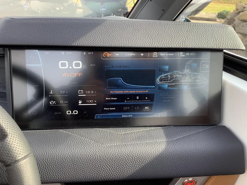 Slide: The Image of Nautique Super Air Nautique G23 2025 - 27