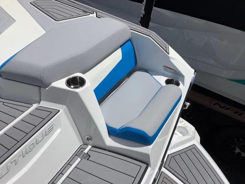 Slide: The Image of Nautique G23 2024 - 16