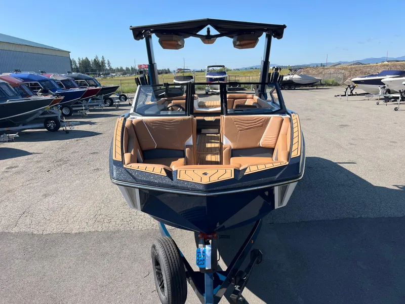 Slide: The Image of Nautique G23 2025 - 51