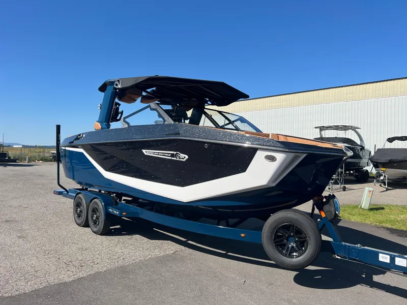 Slide: The Image of Nautique G23 2025 - 60